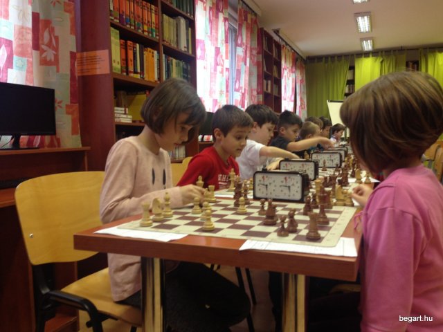 Az első sakkverseny